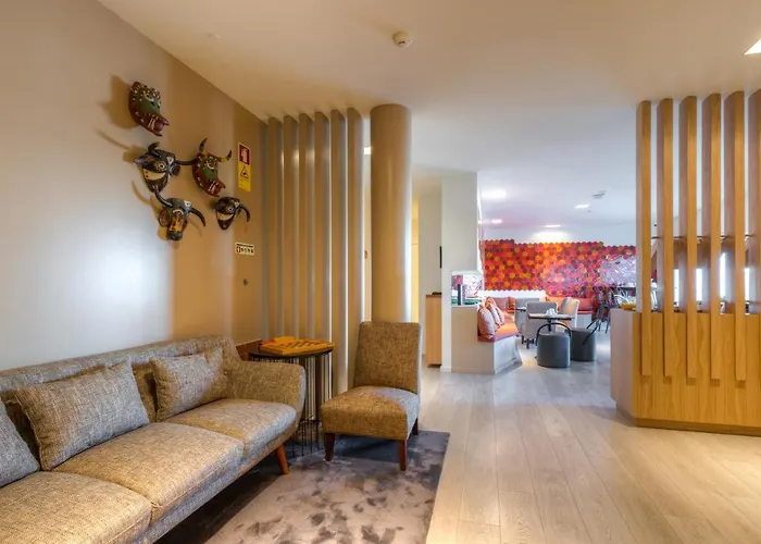 Hotel Spot Family Suites Porto
